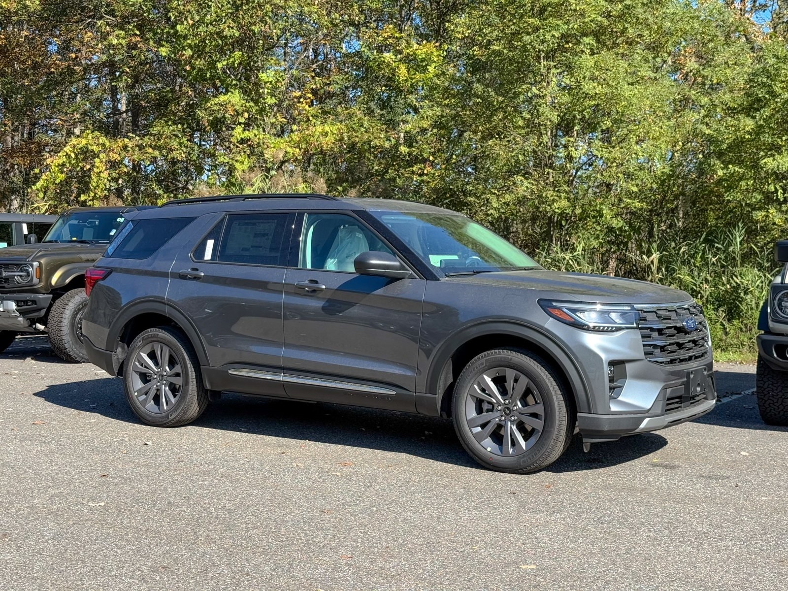 2025 Ford Explorer Active's photo