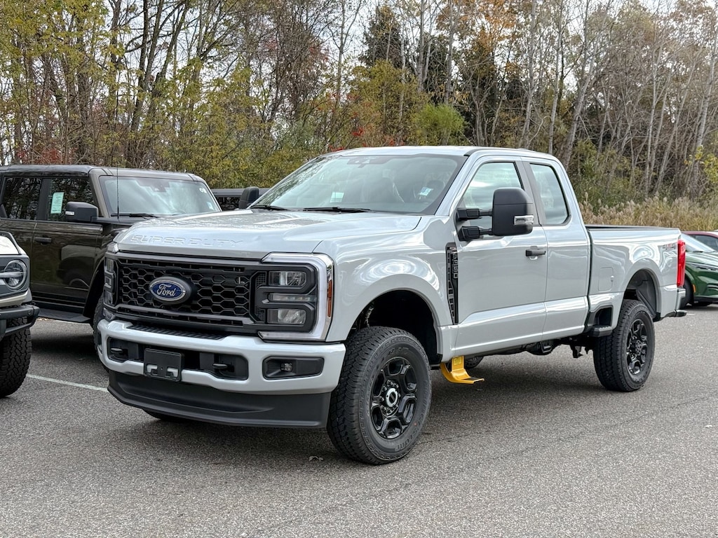 New 2026 Ford F-350  Truck Super Cab