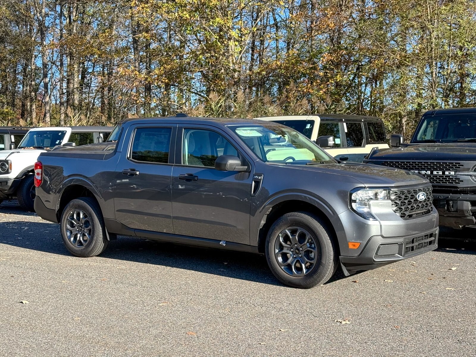 2025 Ford Maverick XLT's photo