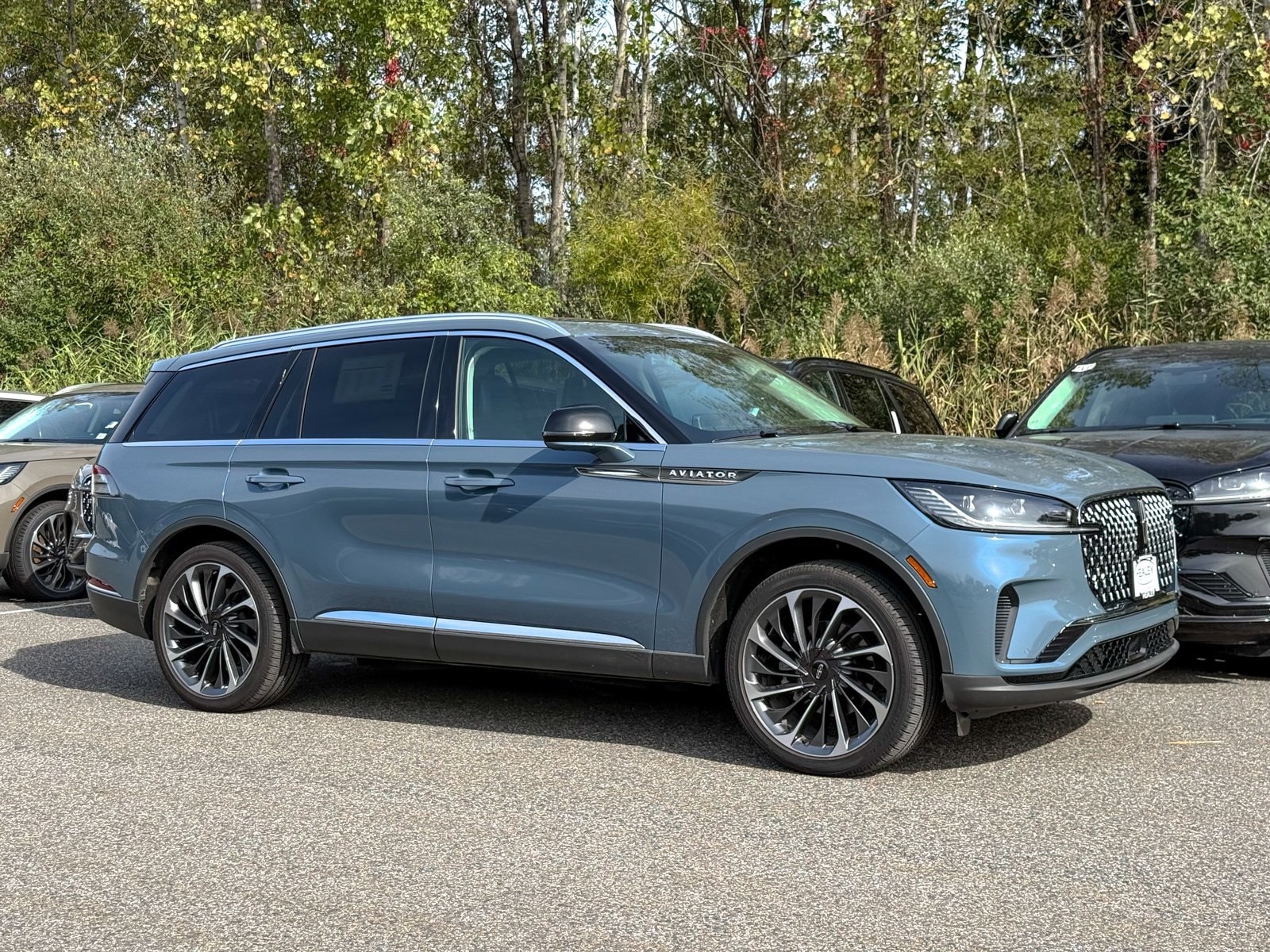 2025 Lincoln Aviator Reserve's photo