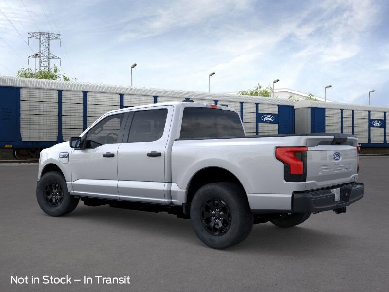 2025 Ford F-150 Lightning photo 2