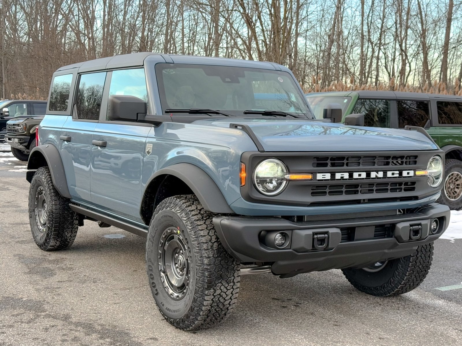 2025 Ford Bronco 4-Door Big Bend's photo