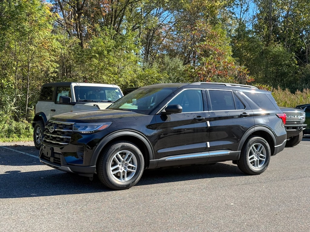 New 2025 Ford Explorer Active SUV