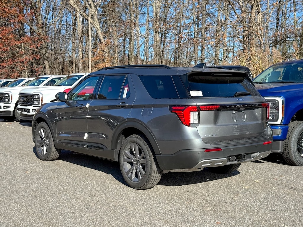 New 2026 Ford Explorer Active SUV