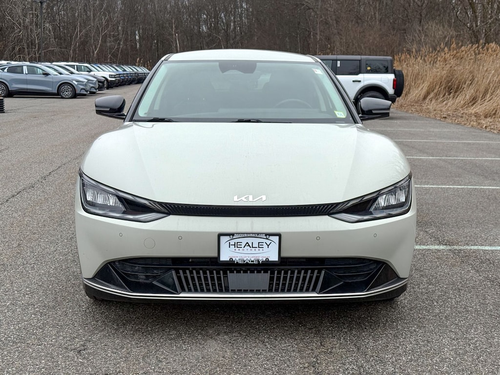 Used 2022 Kia EV6 Wind SUV