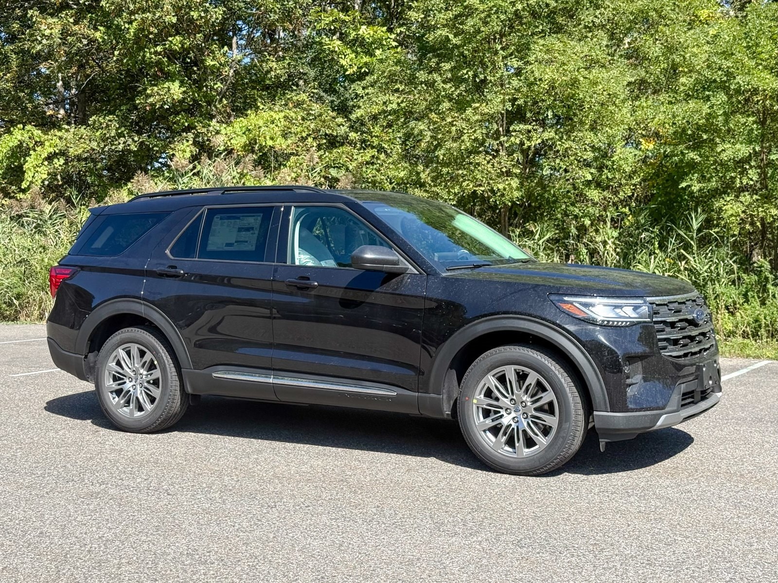 2025 Ford Explorer SUV 
