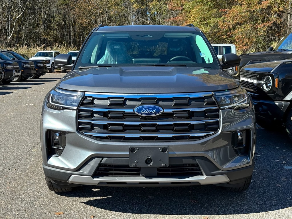 New 2025 Ford Explorer Active SUV