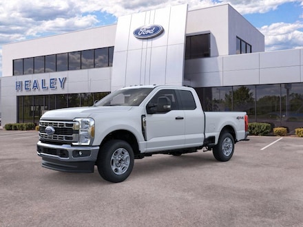 2026 Ford F-350 XLT Truck Super Cab