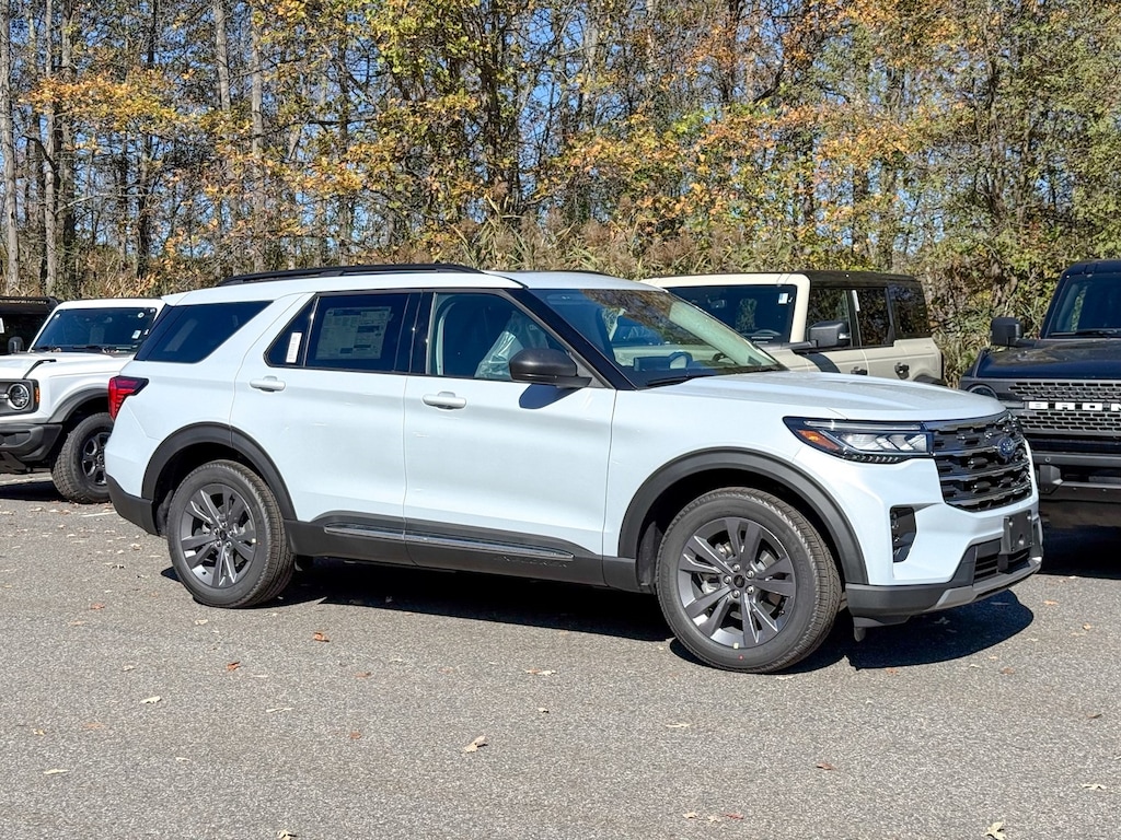 New 2025 Ford Explorer Active SUV