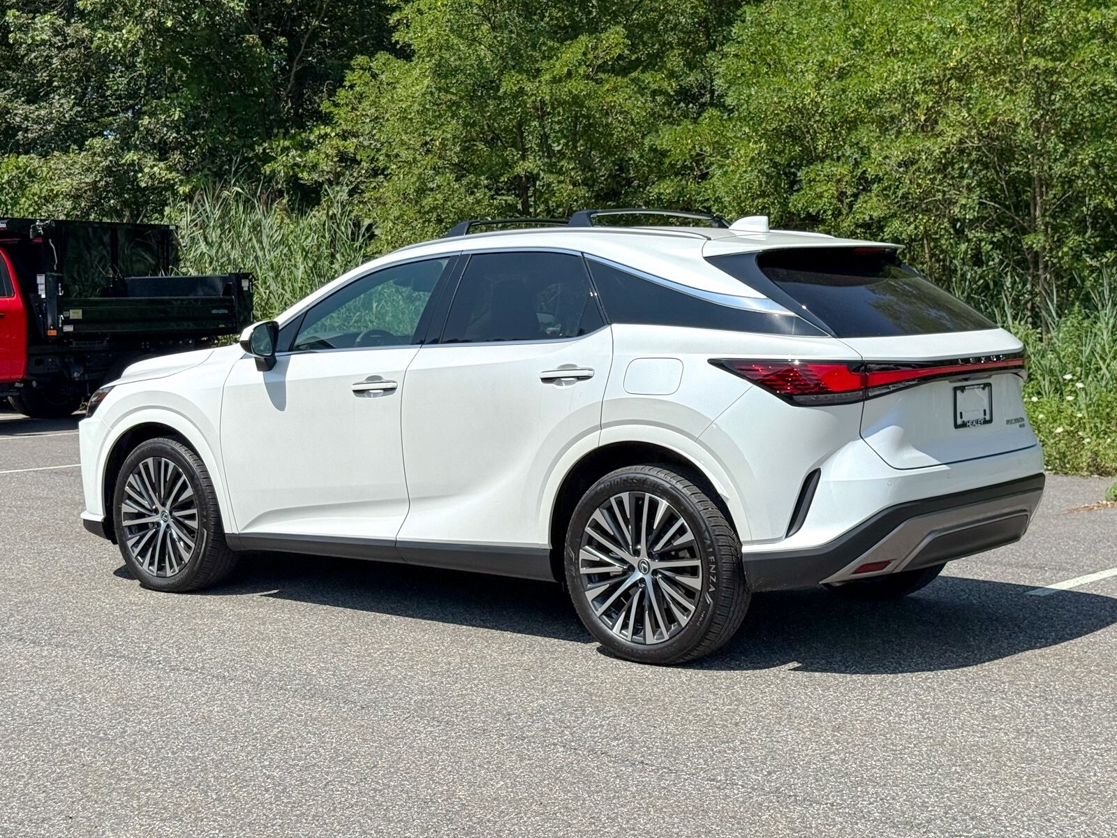 2024 Lexus RX 350h Premium AWD photo 2