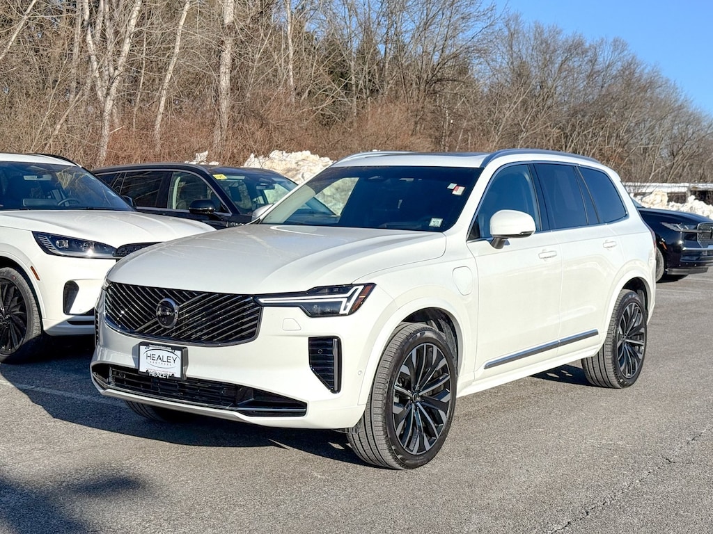 Used 2025 Volvo XC90 Plug-In Hybrid T8 Ultra SUV