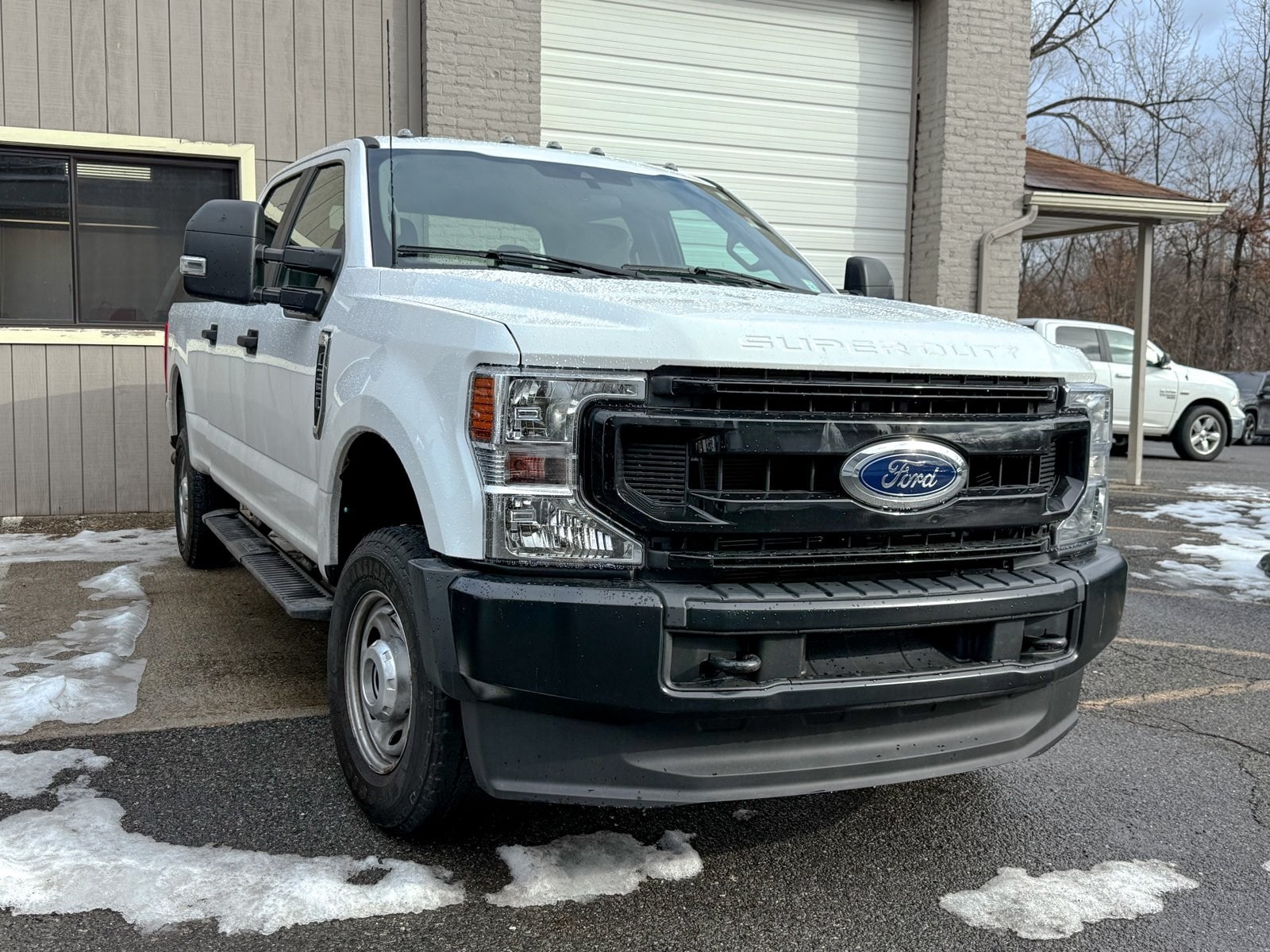 2022 Ford F-350 Super Duty XL's photo