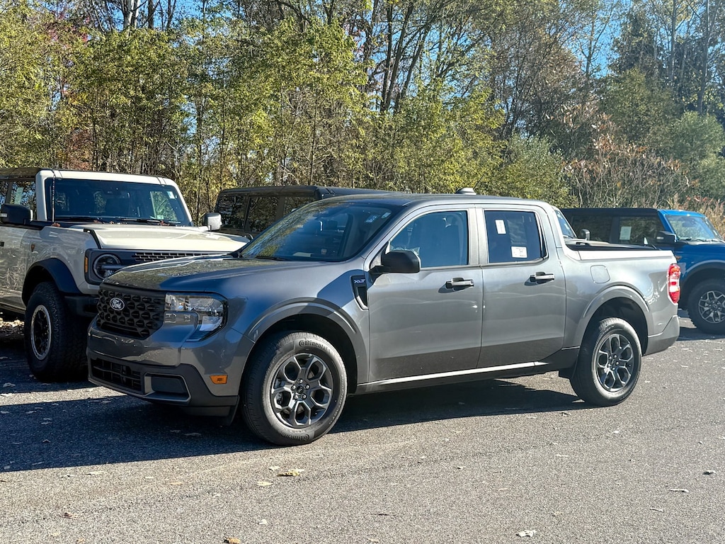 New 2025 Ford Maverick XLT Truck SuperCrew
