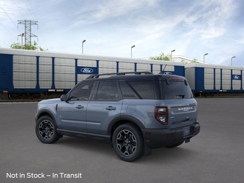 2025 Ford Bronco Sport Outer Banks photo 3