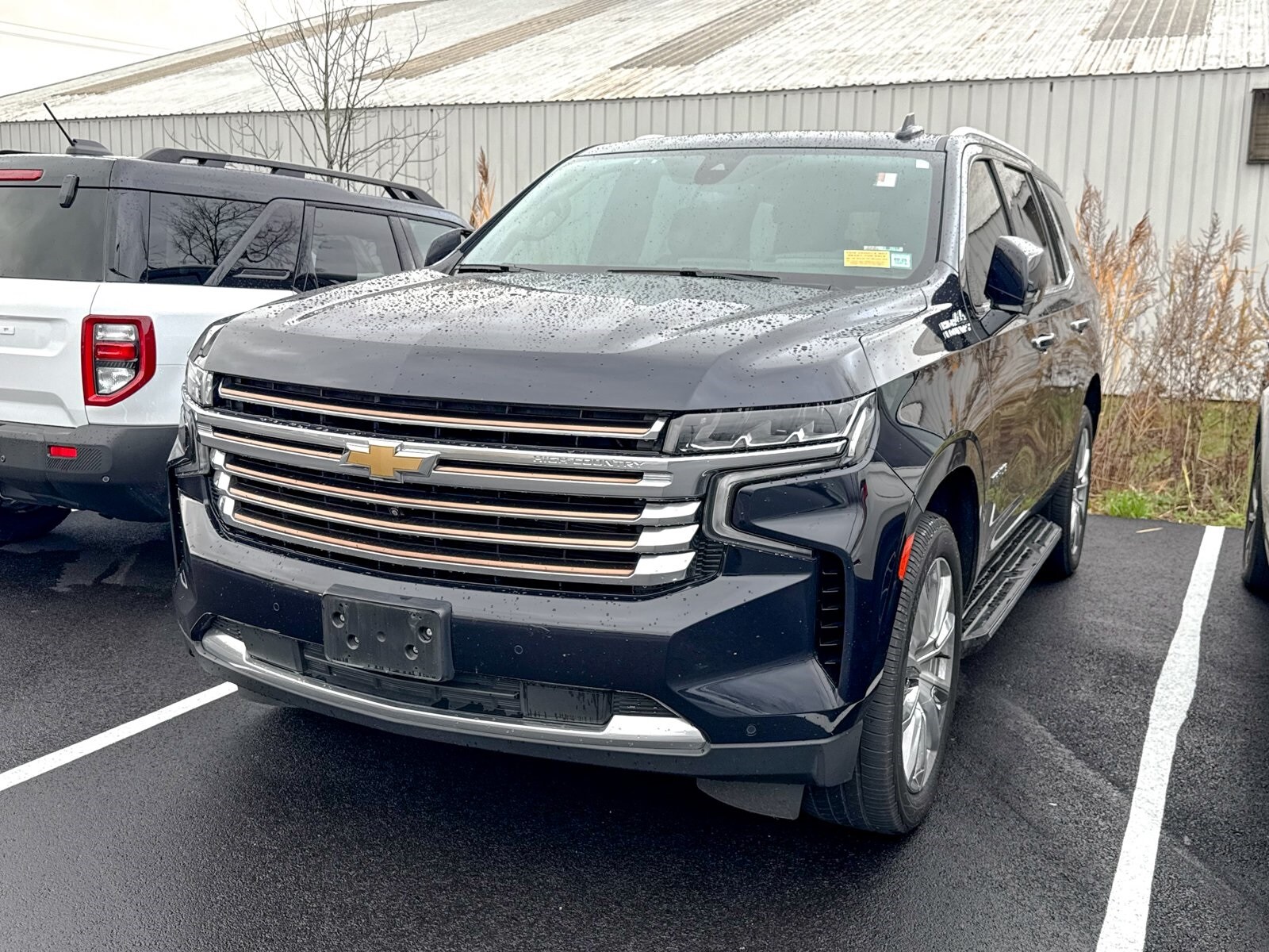 2021 Chevrolet Tahoe High Country photo 3