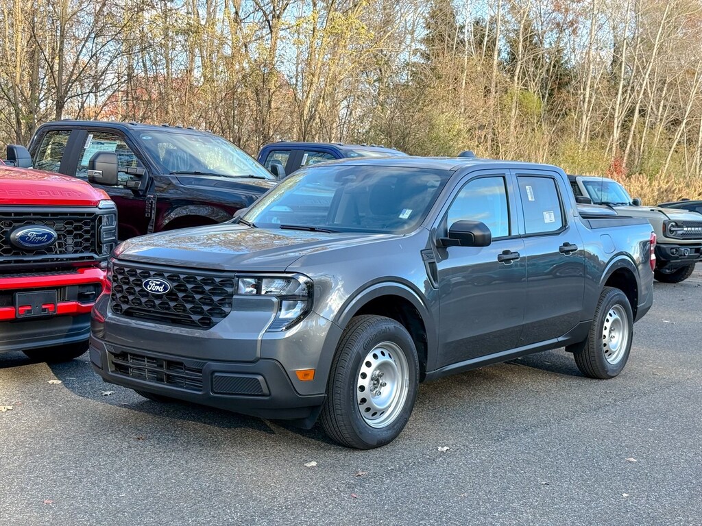New 2025 Ford Maverick XL Truck SuperCrew