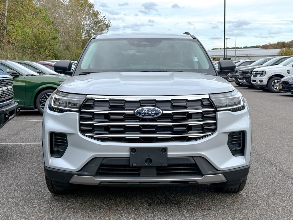 New 2025 Ford Explorer Active SUV