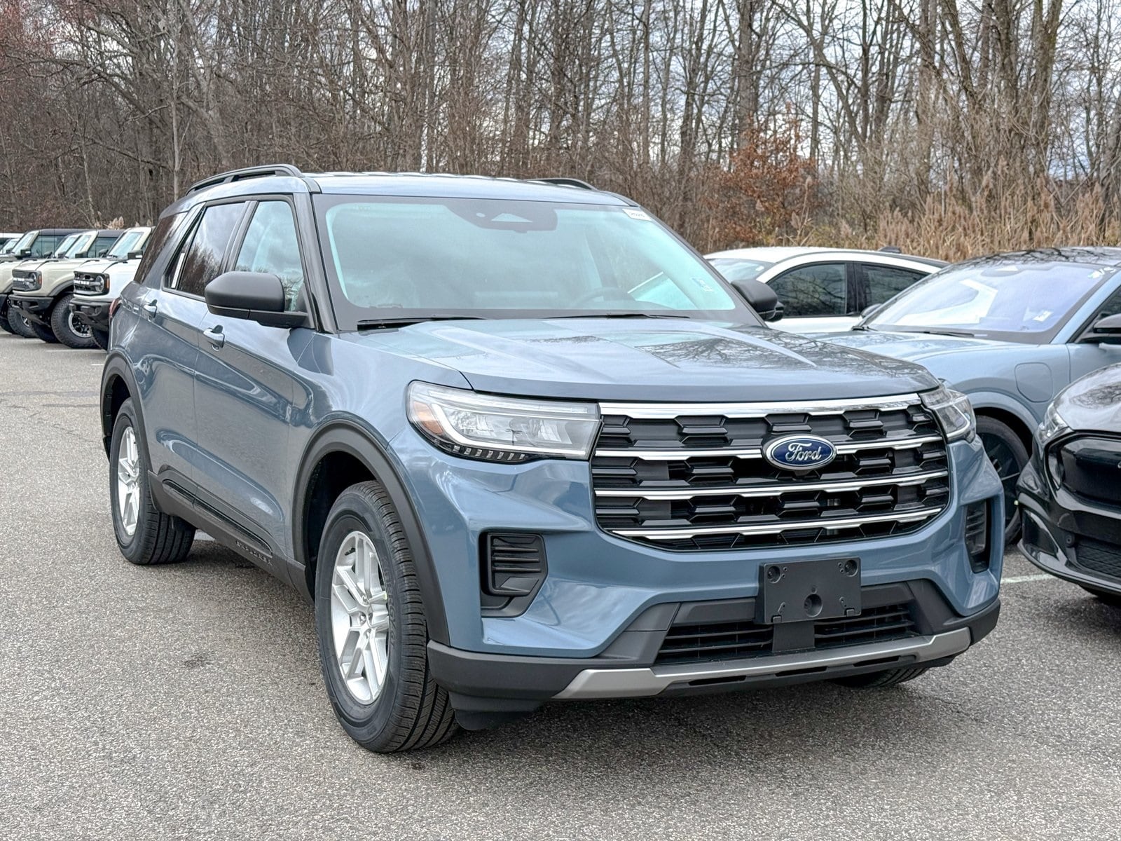 2026 Ford Explorer Active's photo