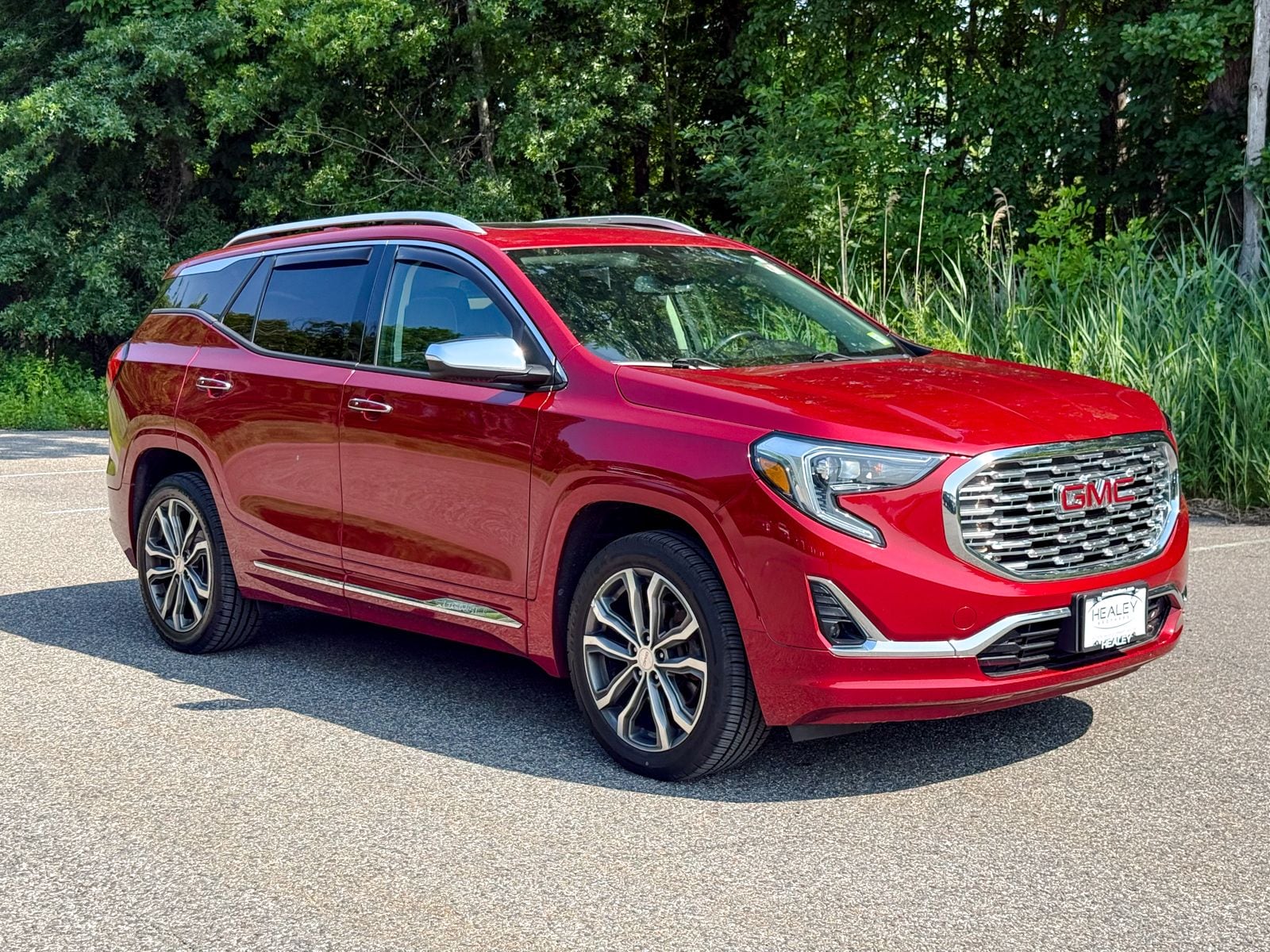 2019 GMC Terrain Denali AWD's photo