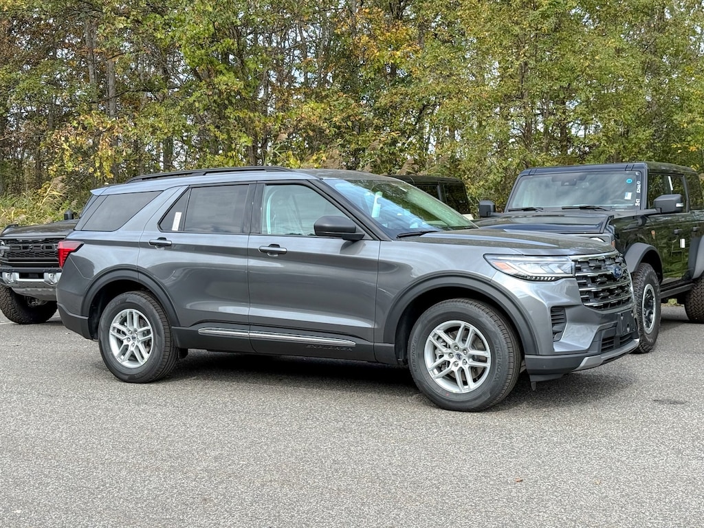 New 2025 Ford Explorer Active SUV