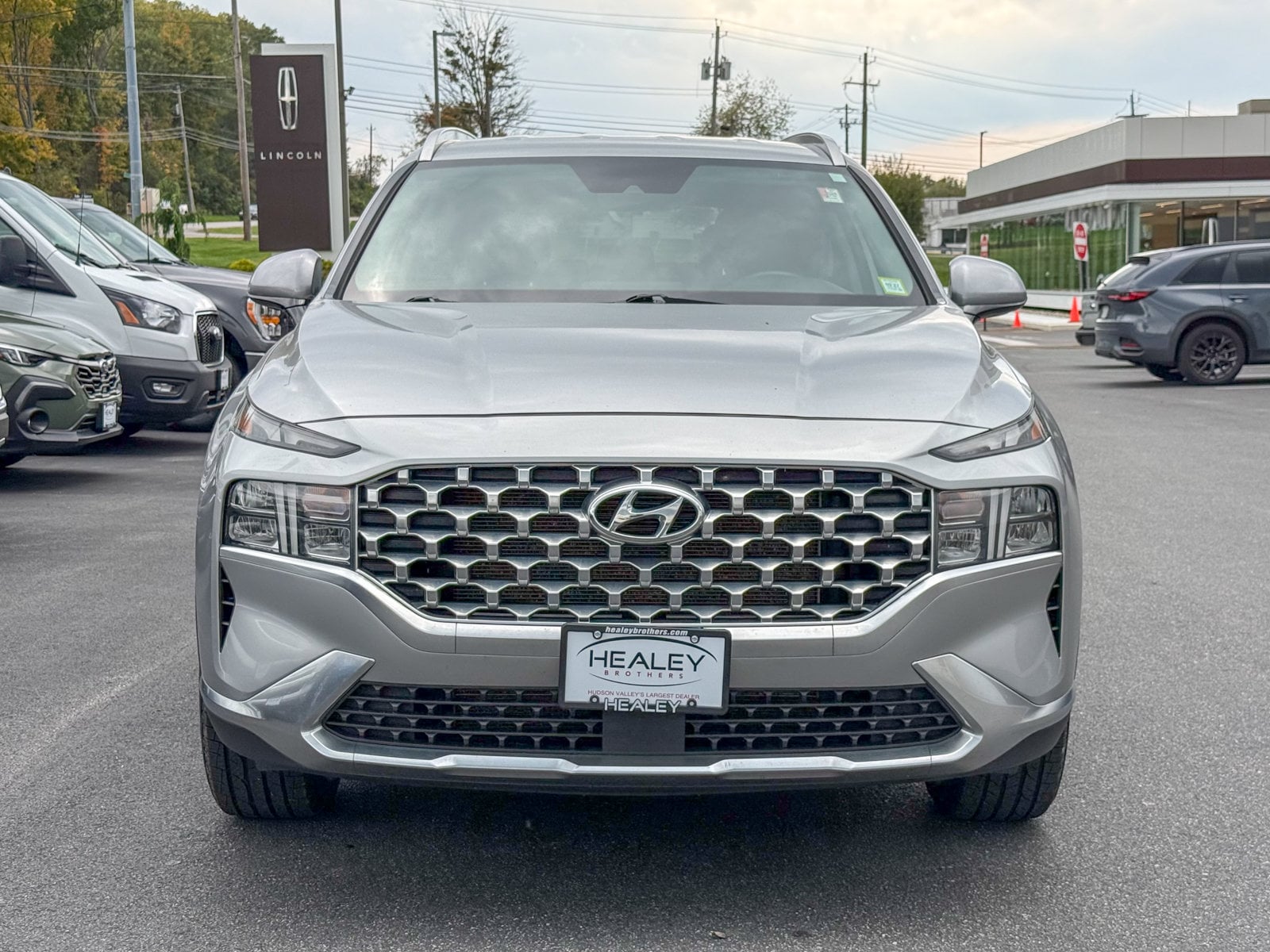 Used 2022 Hyundai Santa Fe SEL with VIN 5NMS2DAJ2NH374795 for sale in Poughkeepsie, NY