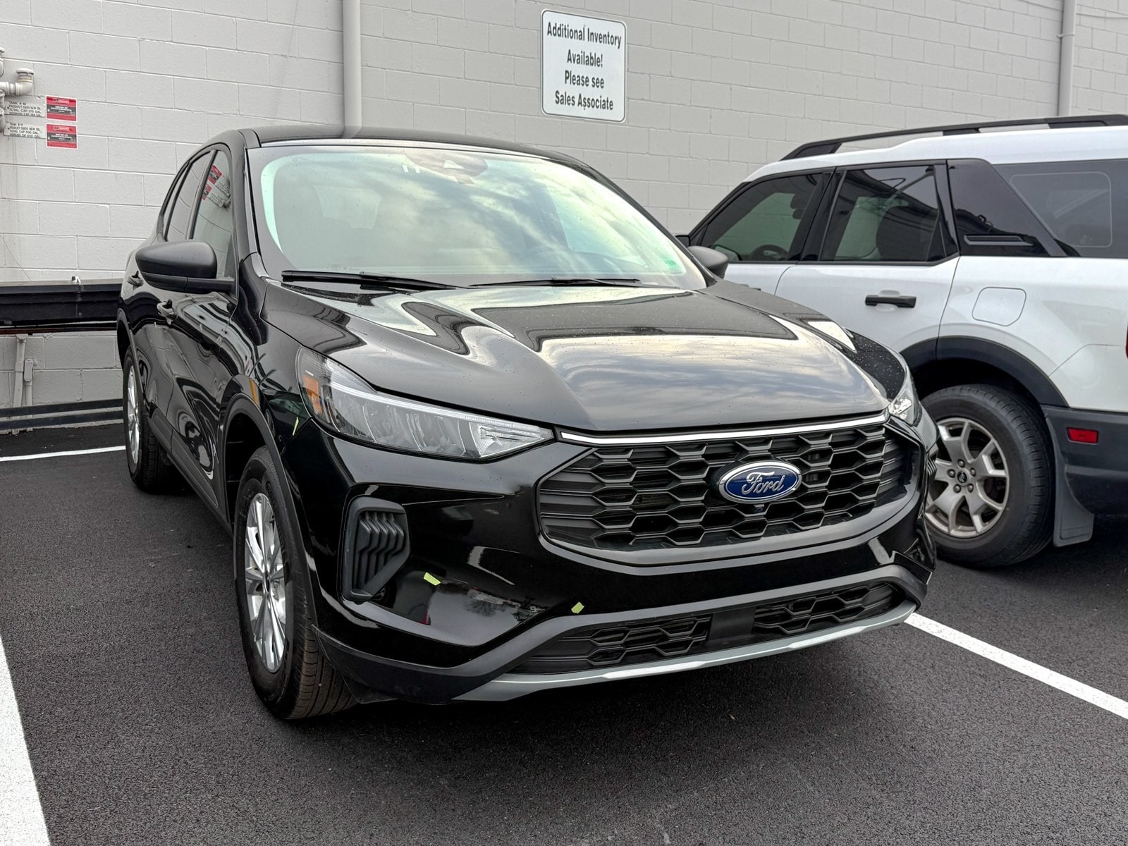 2025 Ford Escape Active's photo