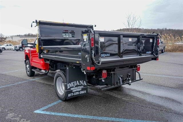 2024 Ford F-350 XL photo 2