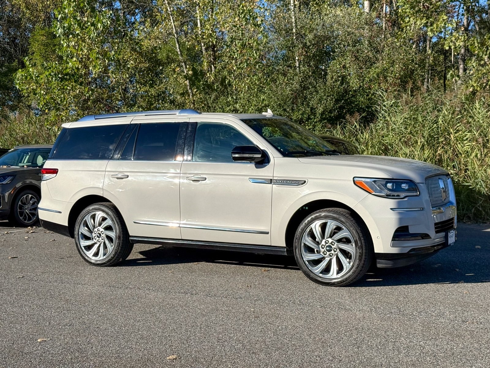 2023 Lincoln Navigator Reserve's photo