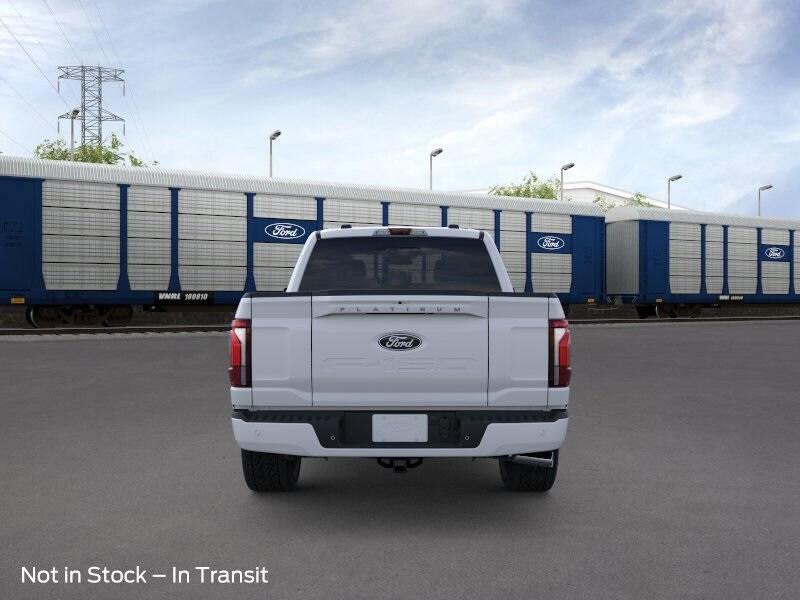 2025 Ford F-150 Platinum photo 2