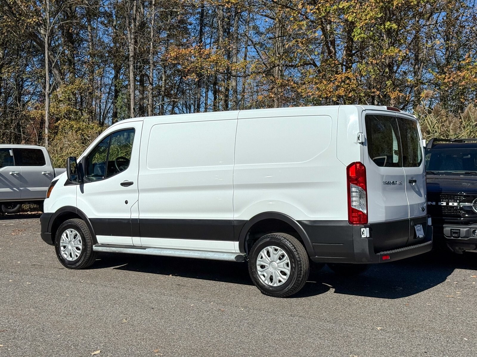 2024 Ford Transit photo 3