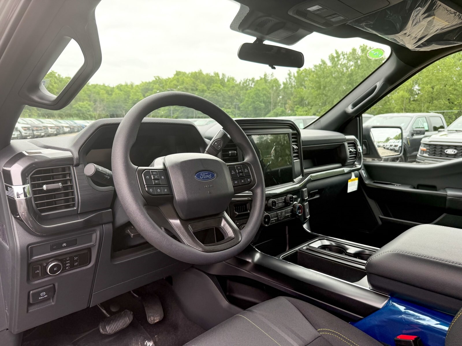 2025 Ford F-150 STX photo 3