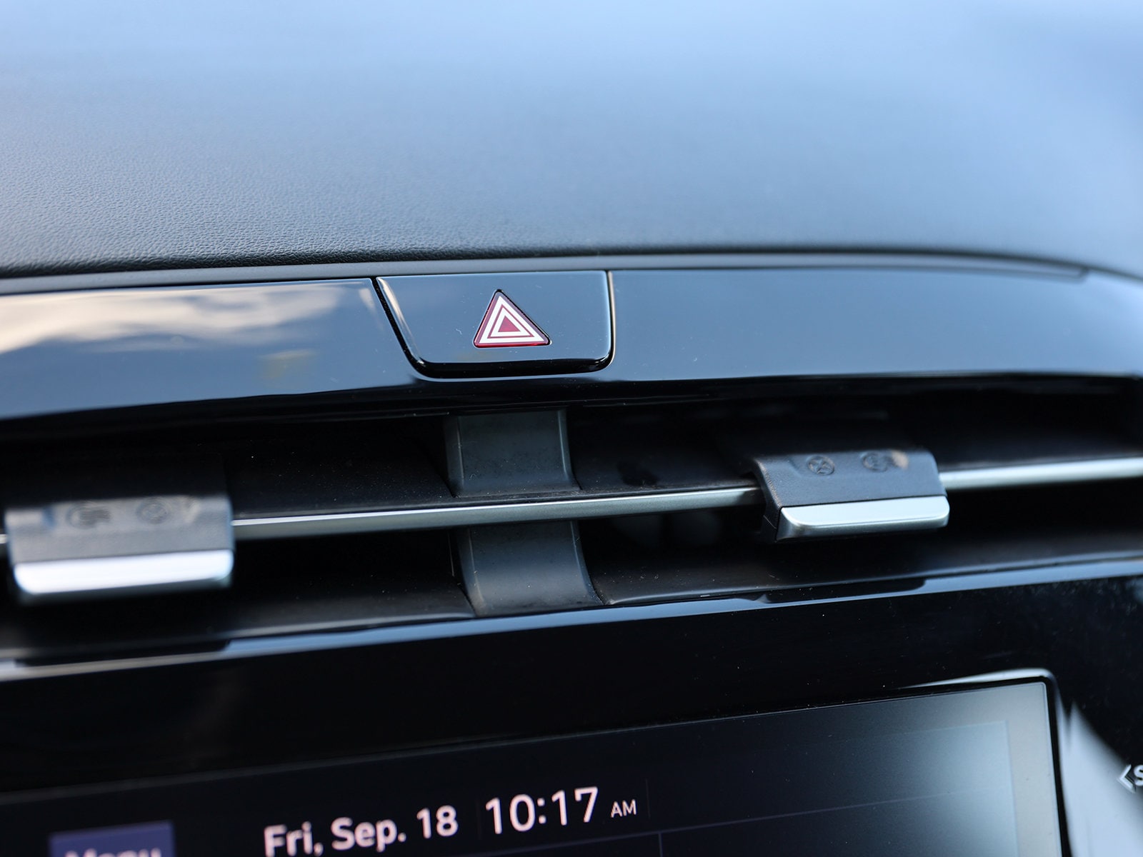 2024 Hyundai Tucson SE - Photo 22