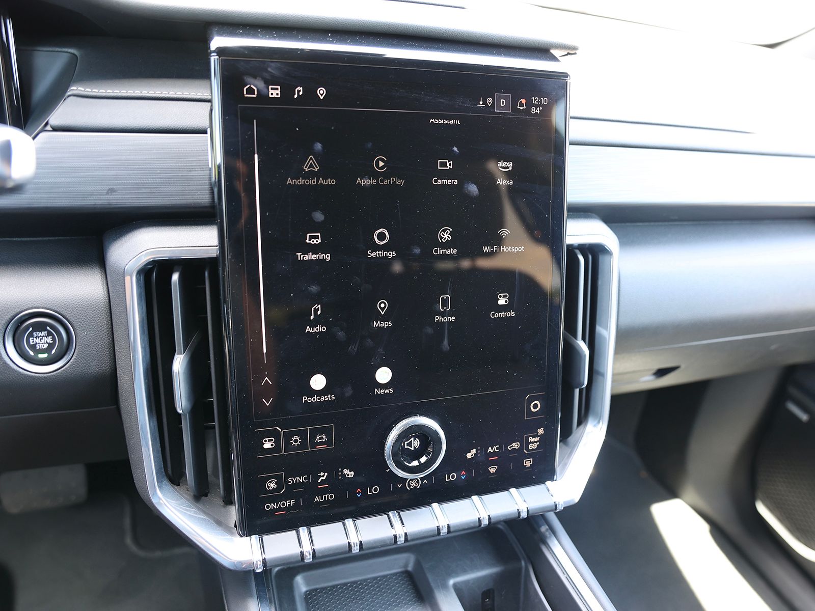 2025 GMC Acadia Elevation - Photo 25