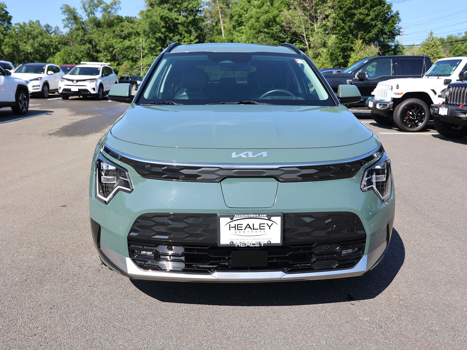 Used 2024 Kia Niro Wave with VIN KNDCT3L17R5092685 for sale in Fishkill, NY