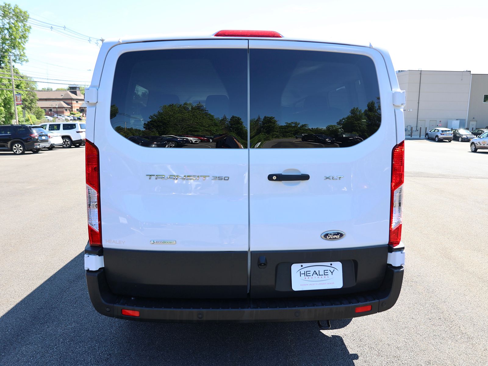 2025 Ford Transit Passenger Van XLT - Photo 6