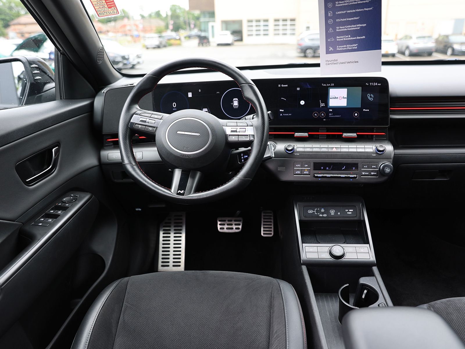 2024 Hyundai Kona N Line - Photo 14
