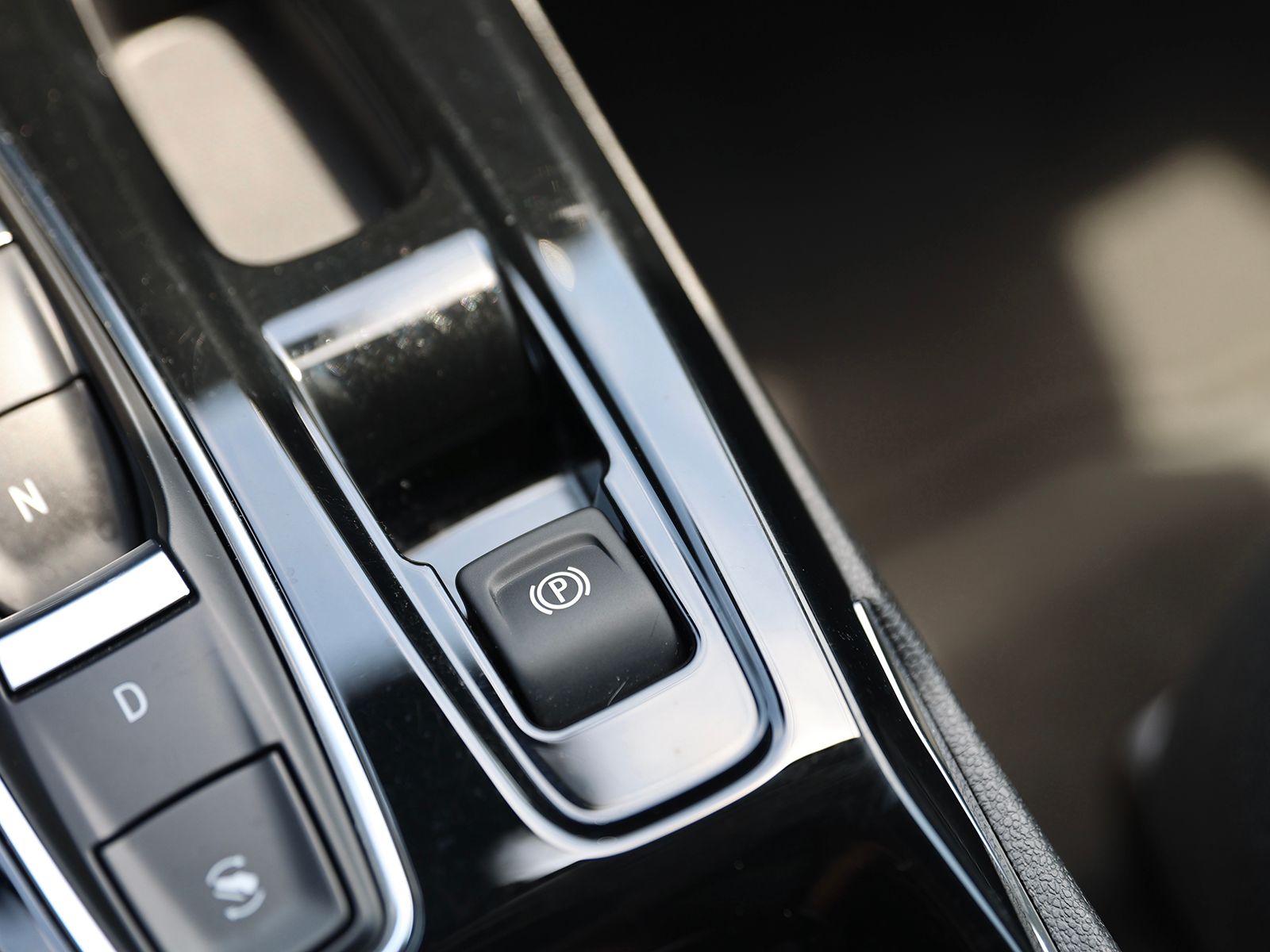 2023 Chevrolet Bolt EUV LT - Photo 29
