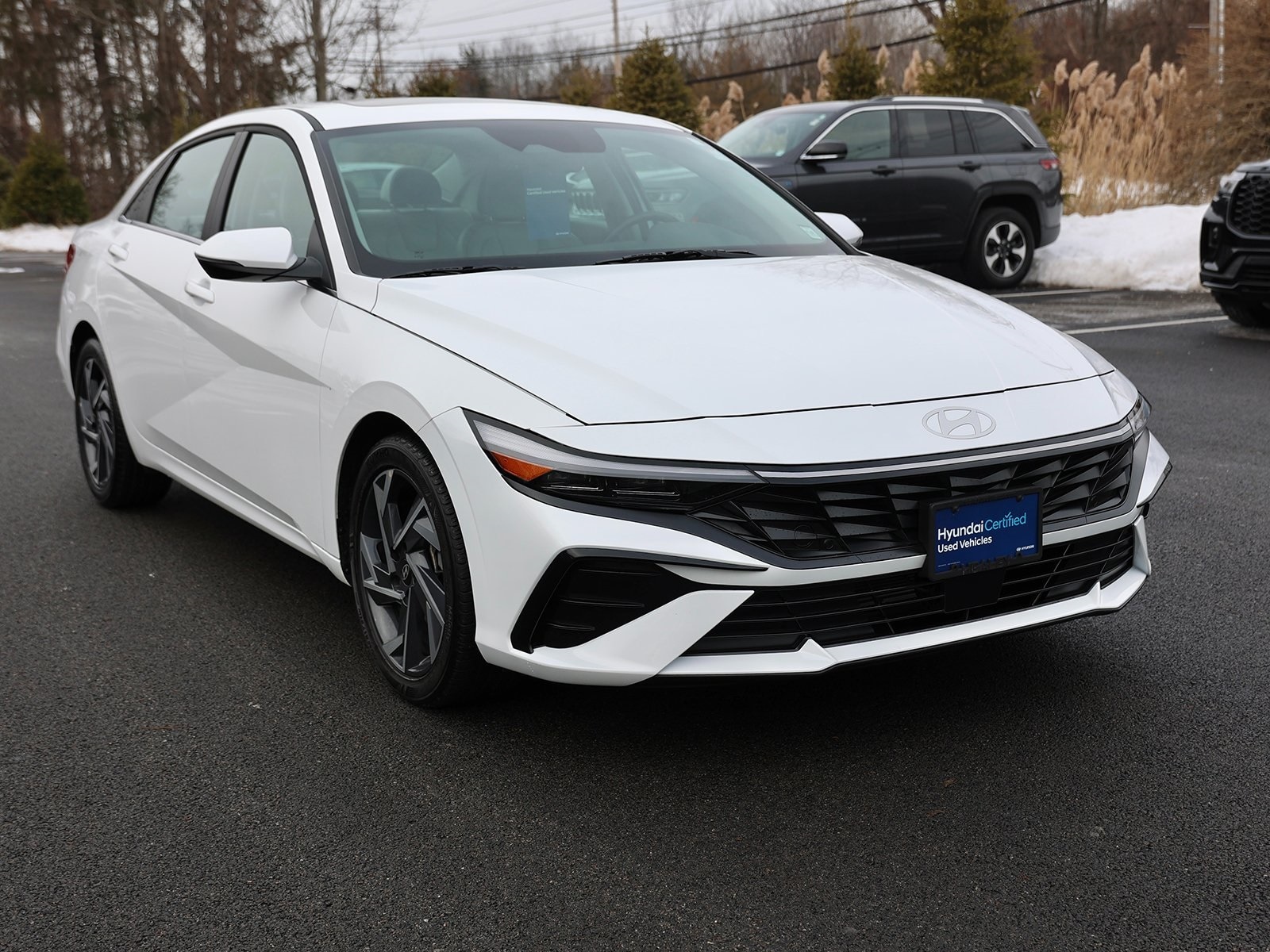 2025 Hyundai Elantra Limited's photo