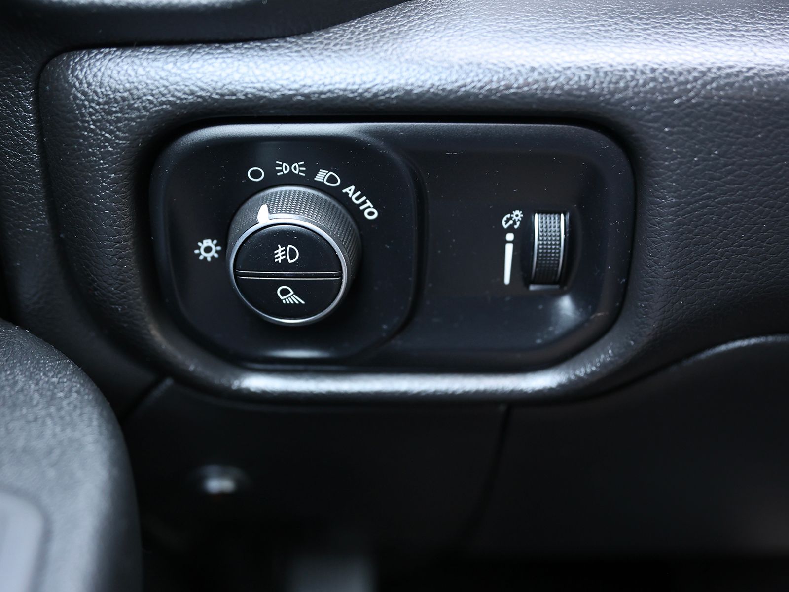 2022 RAM Ram 2500 Pickup Tradesman - Photo 36