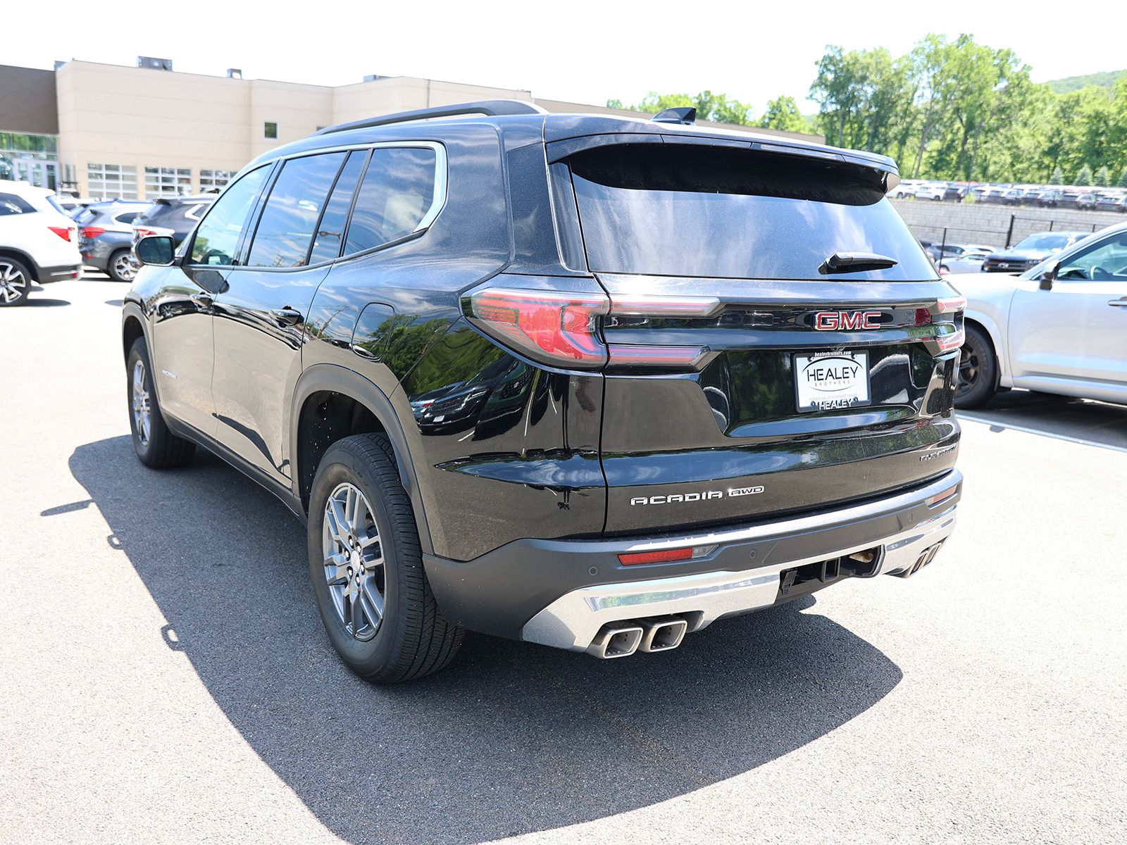 2025 GMC Acadia Elevation - Photo 5