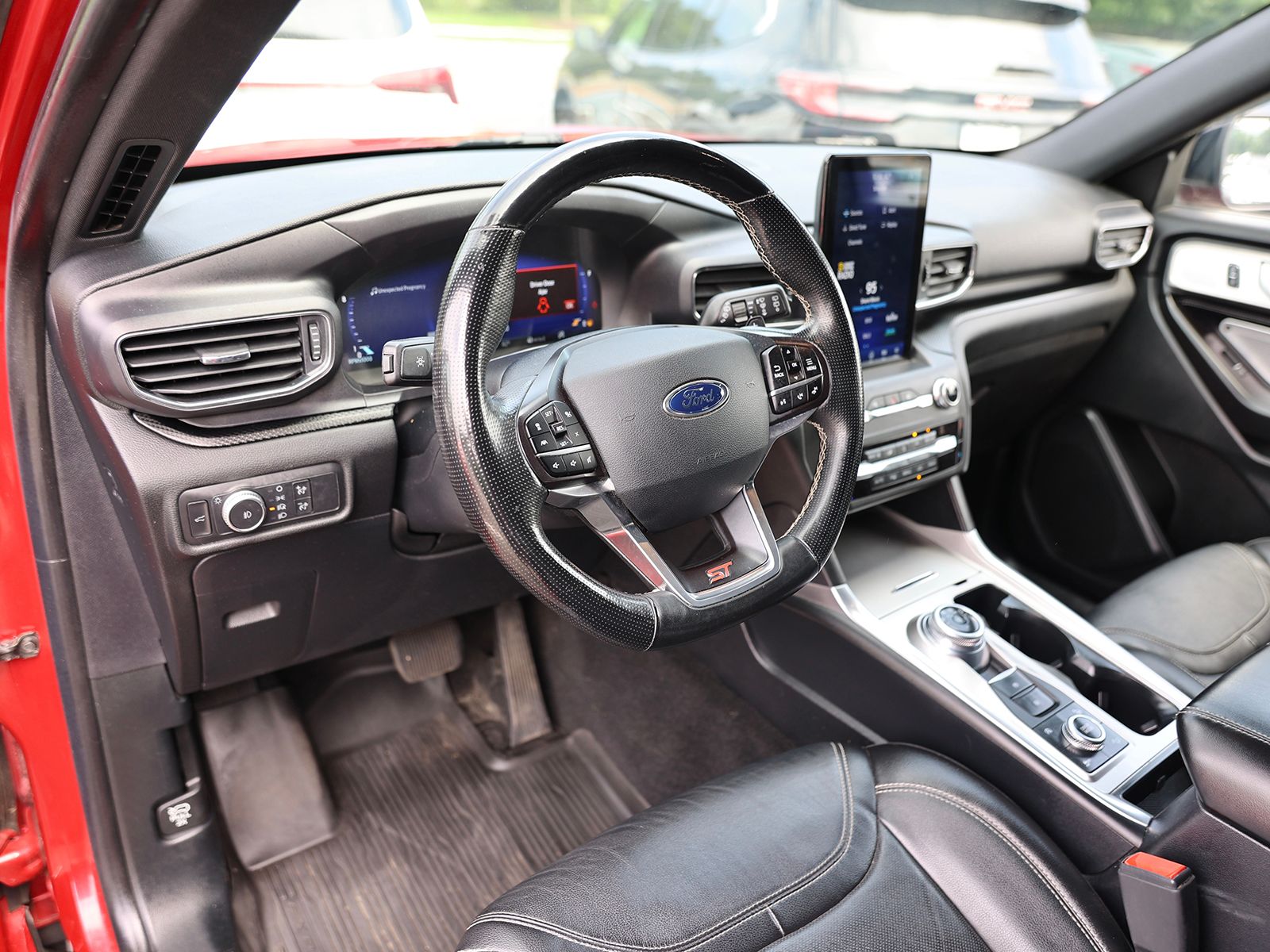 2020 Ford Explorer ST - Photo 19