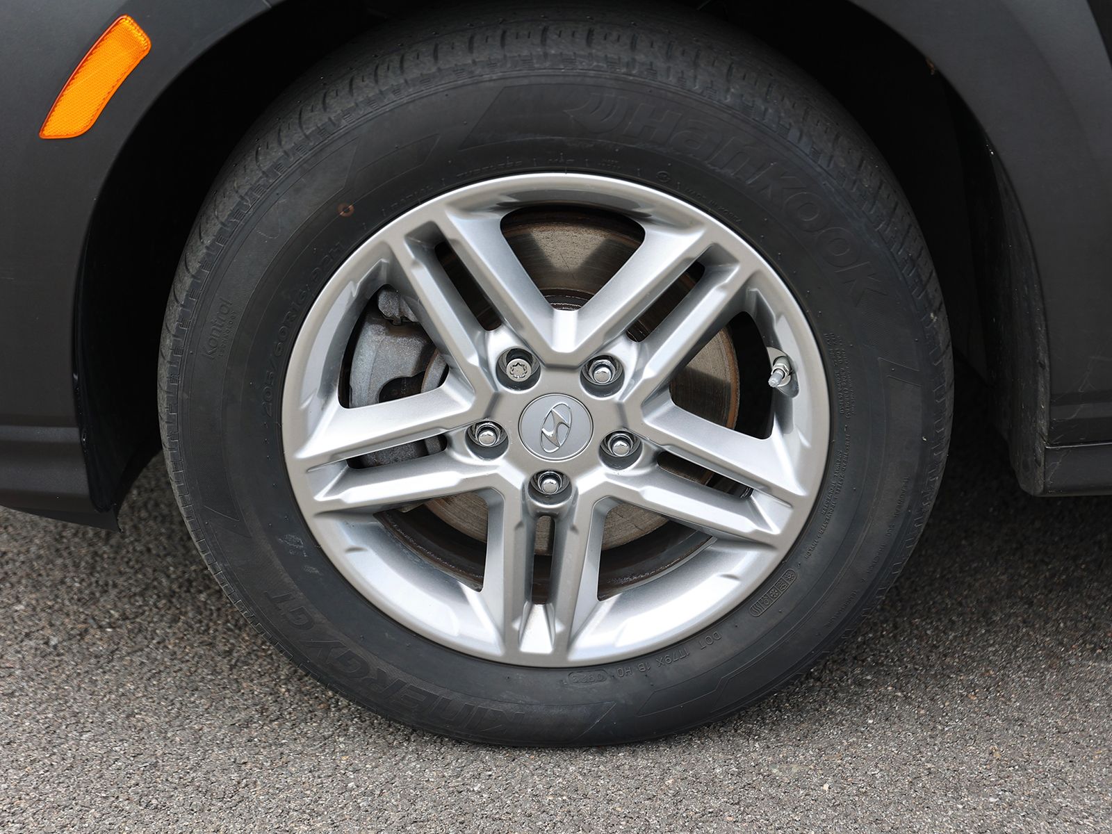 2023 Hyundai Kona SE - Photo 11