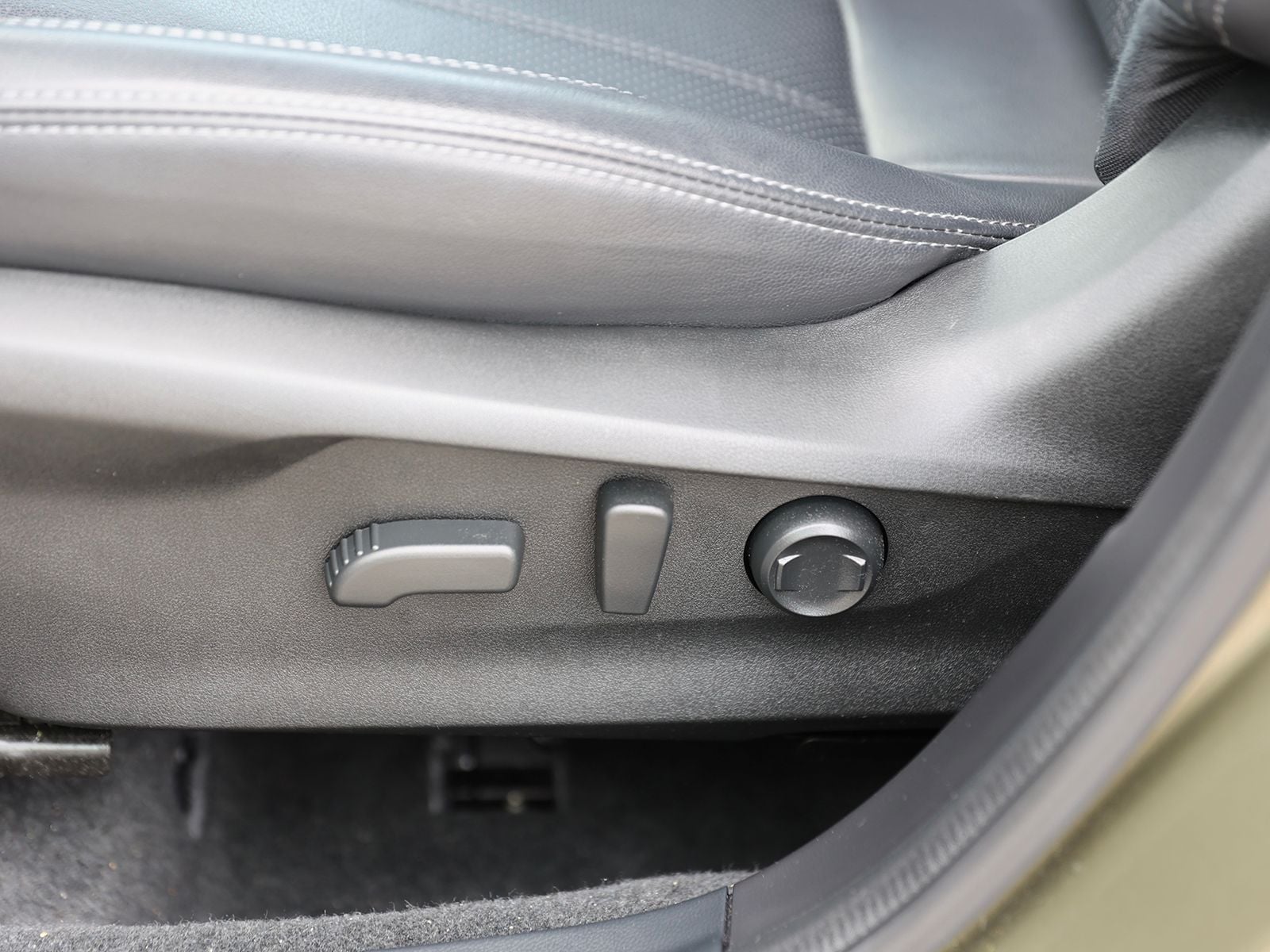 2023 Subaru Forester Limited - Photo 19