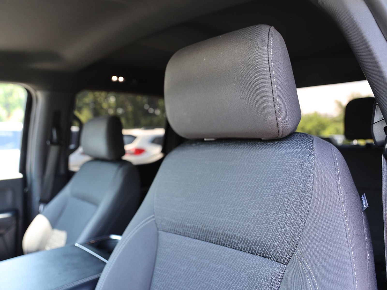2023 Ford F-150 XLT - Photo 22