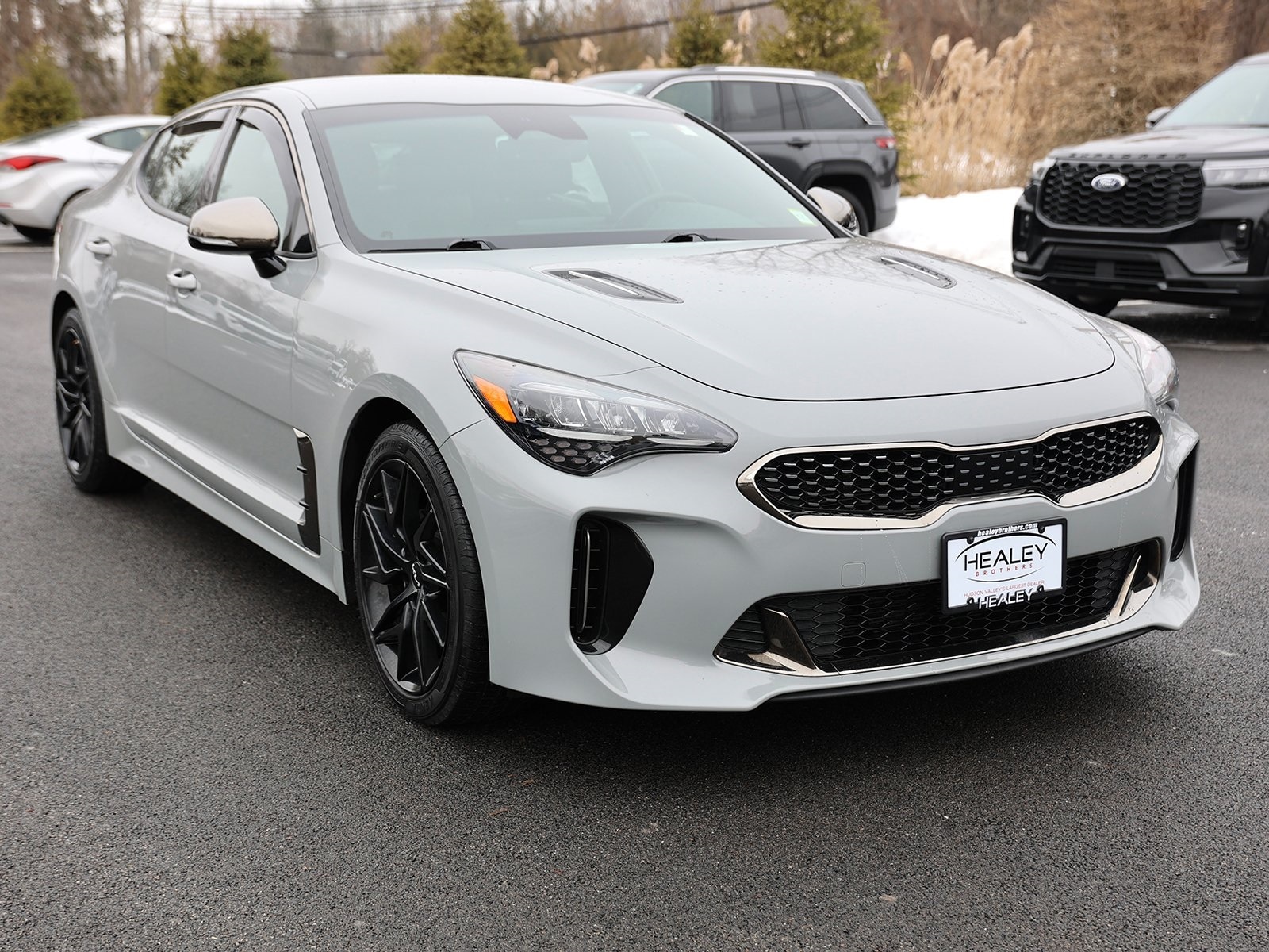 2022 Kia Stinger GT-Line's photo