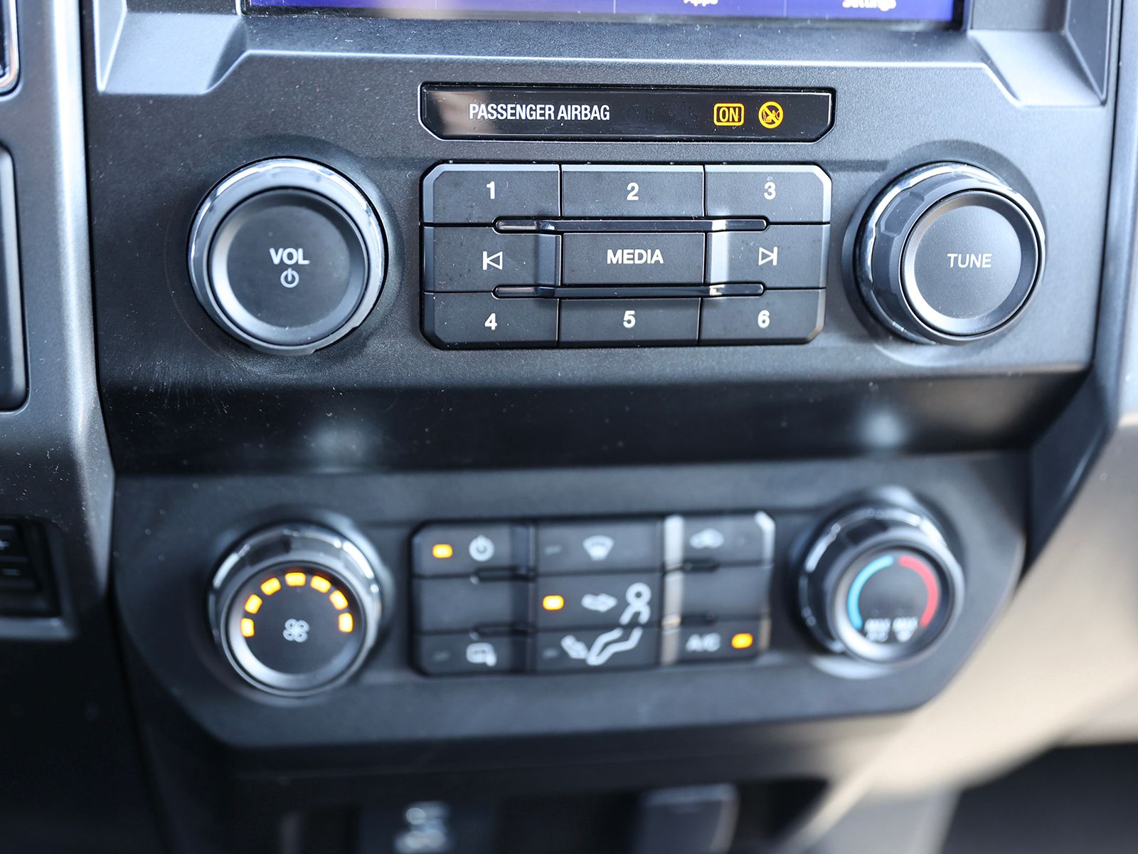 2022 Ford F-250 Super Duty XL - Photo 29