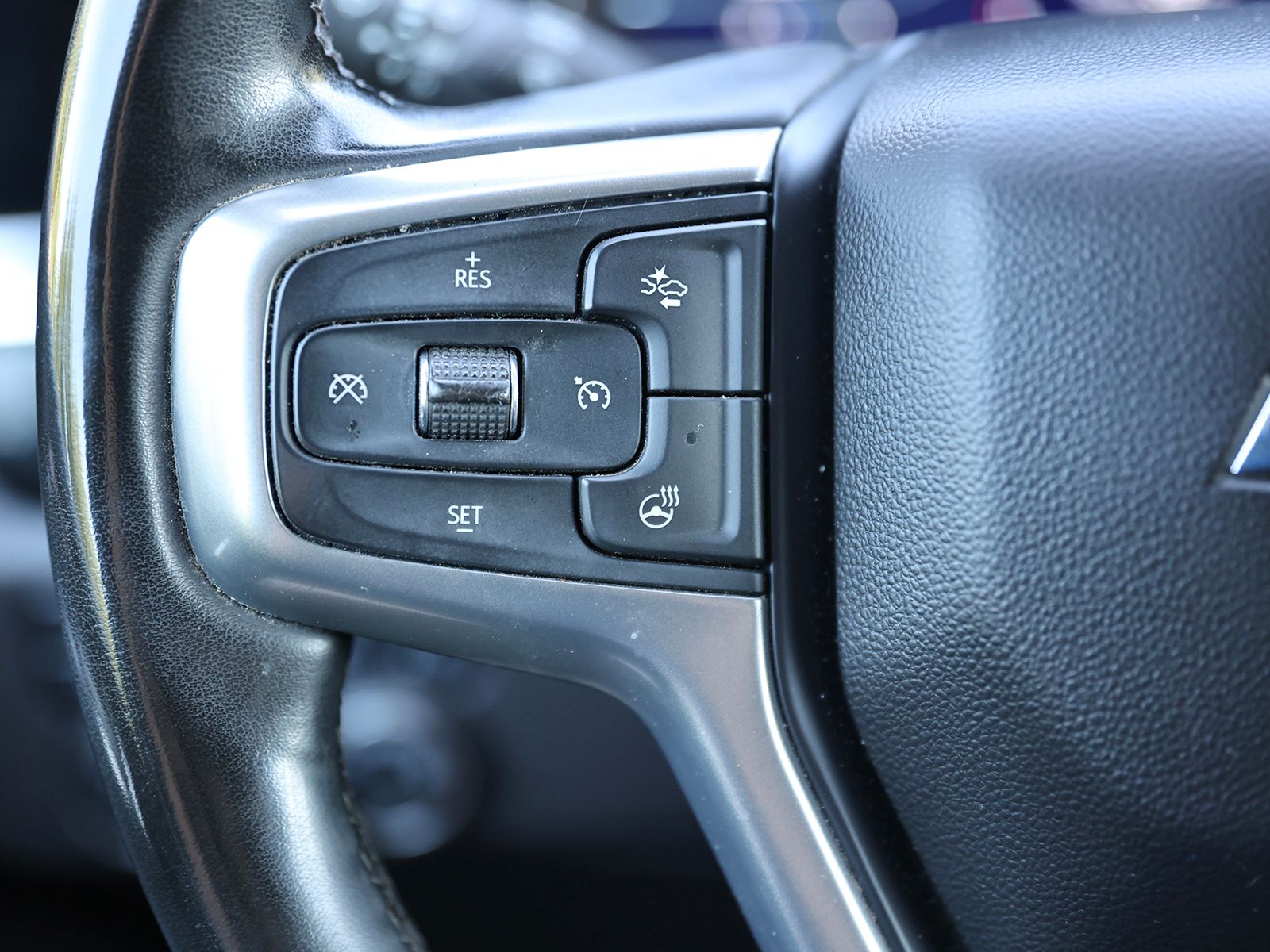 2024 Chevrolet Silverado 1500 LT - Photo 37