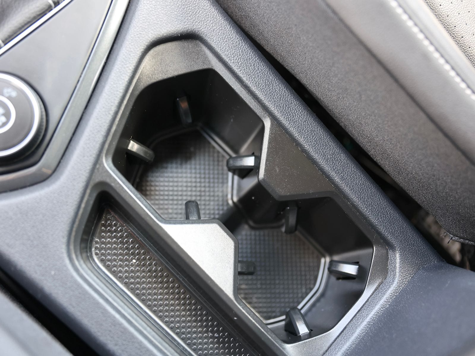 2022 Volkswagen Tiguan SE R-LINE BLACK - Photo 31