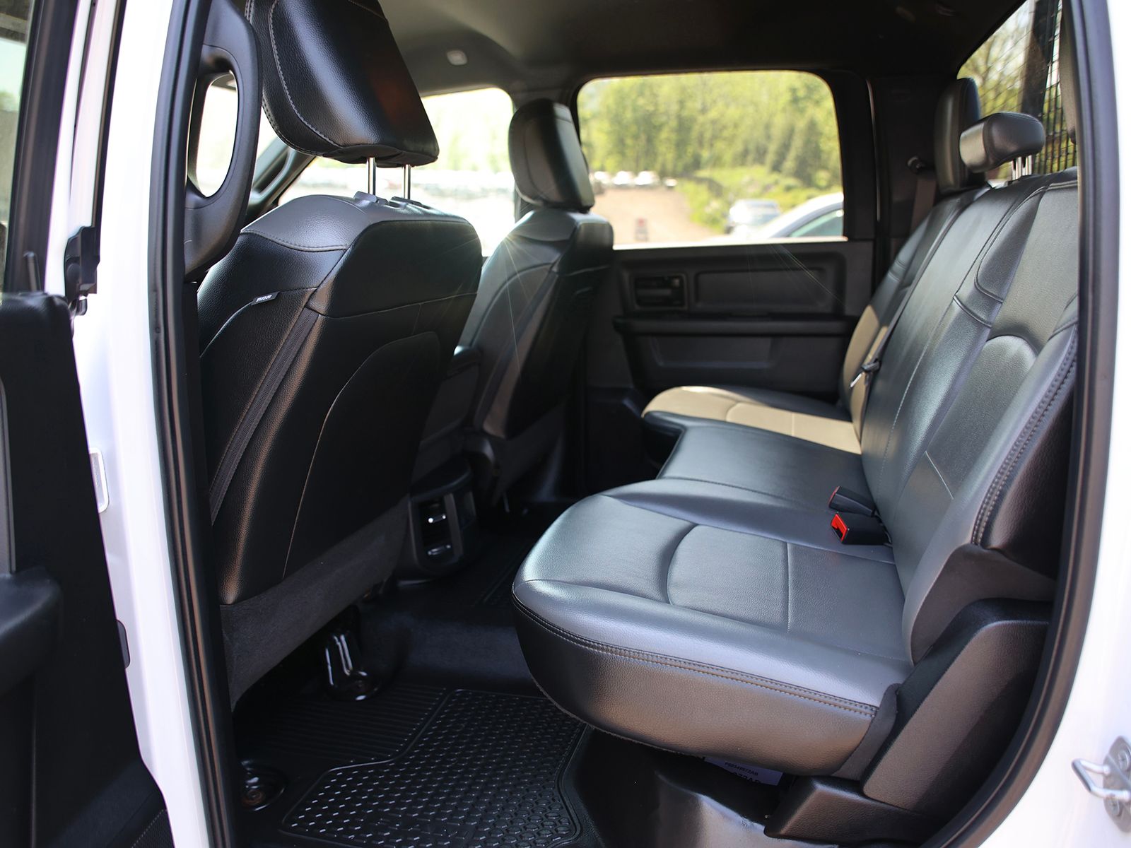 2022 RAM Ram 2500 Pickup Tradesman - Photo 23