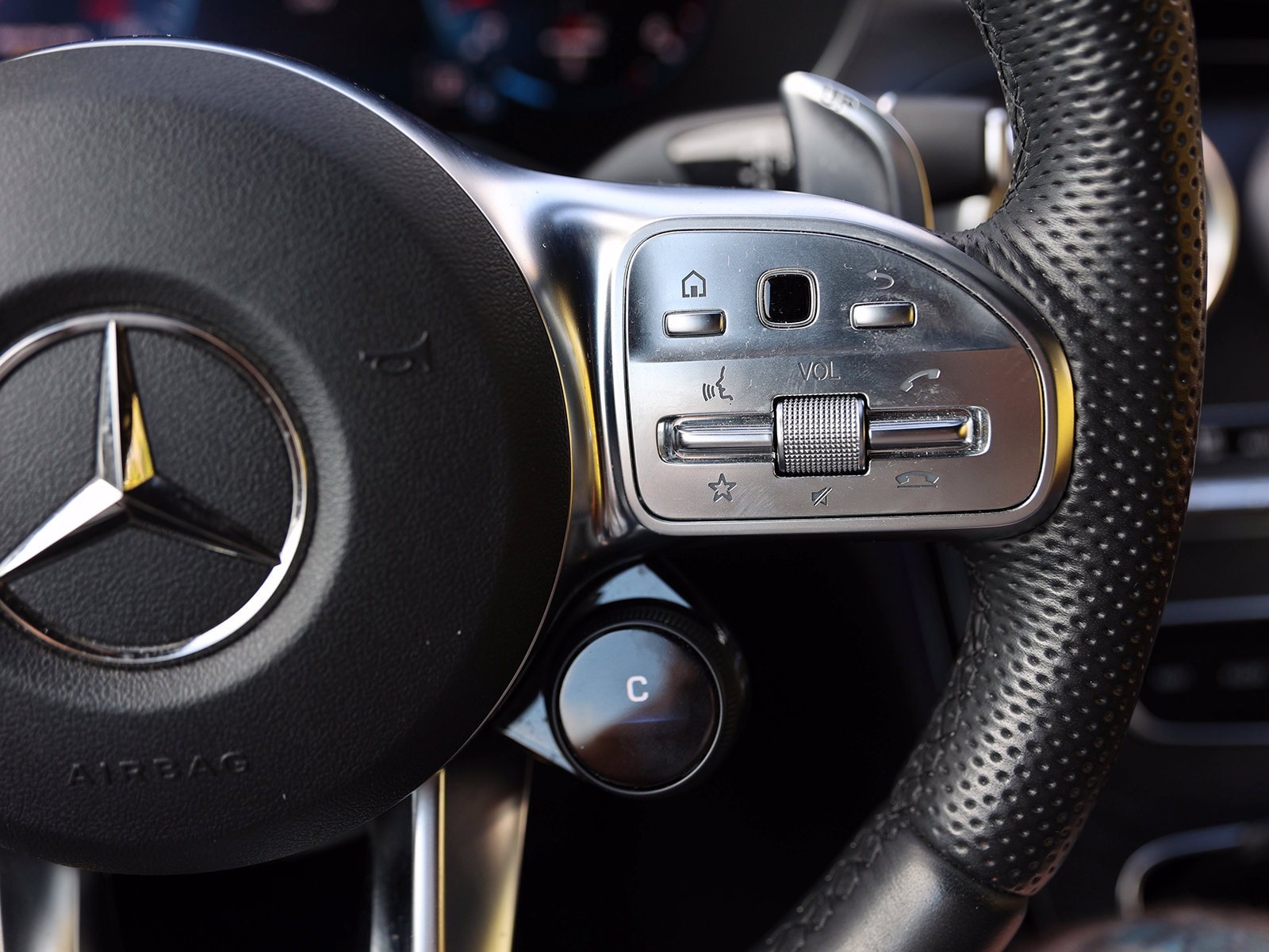 2022 Mercedes-Benz C-Class Cabriolet AMG C43 - Photo 37